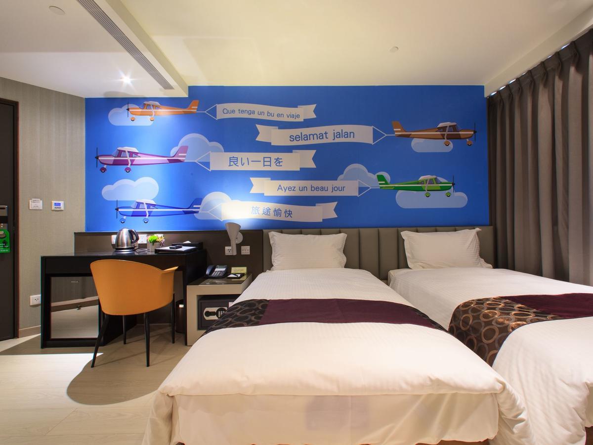 Stay Hotel - Taichung Zhongqing Exterior photo